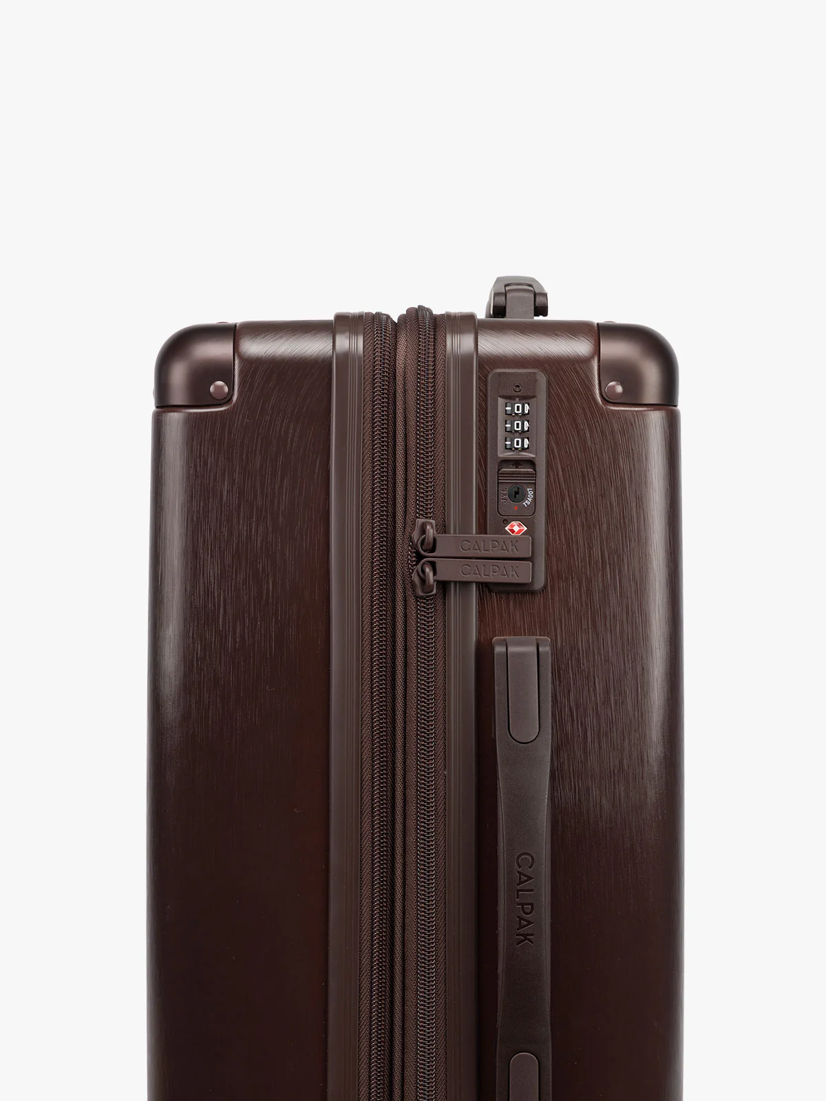 Ambeur Medium Luggage - Image 44