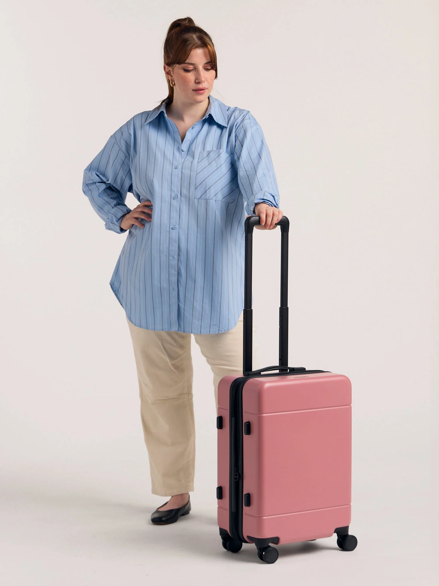 Hue Carry-On Luggage - Image 47
