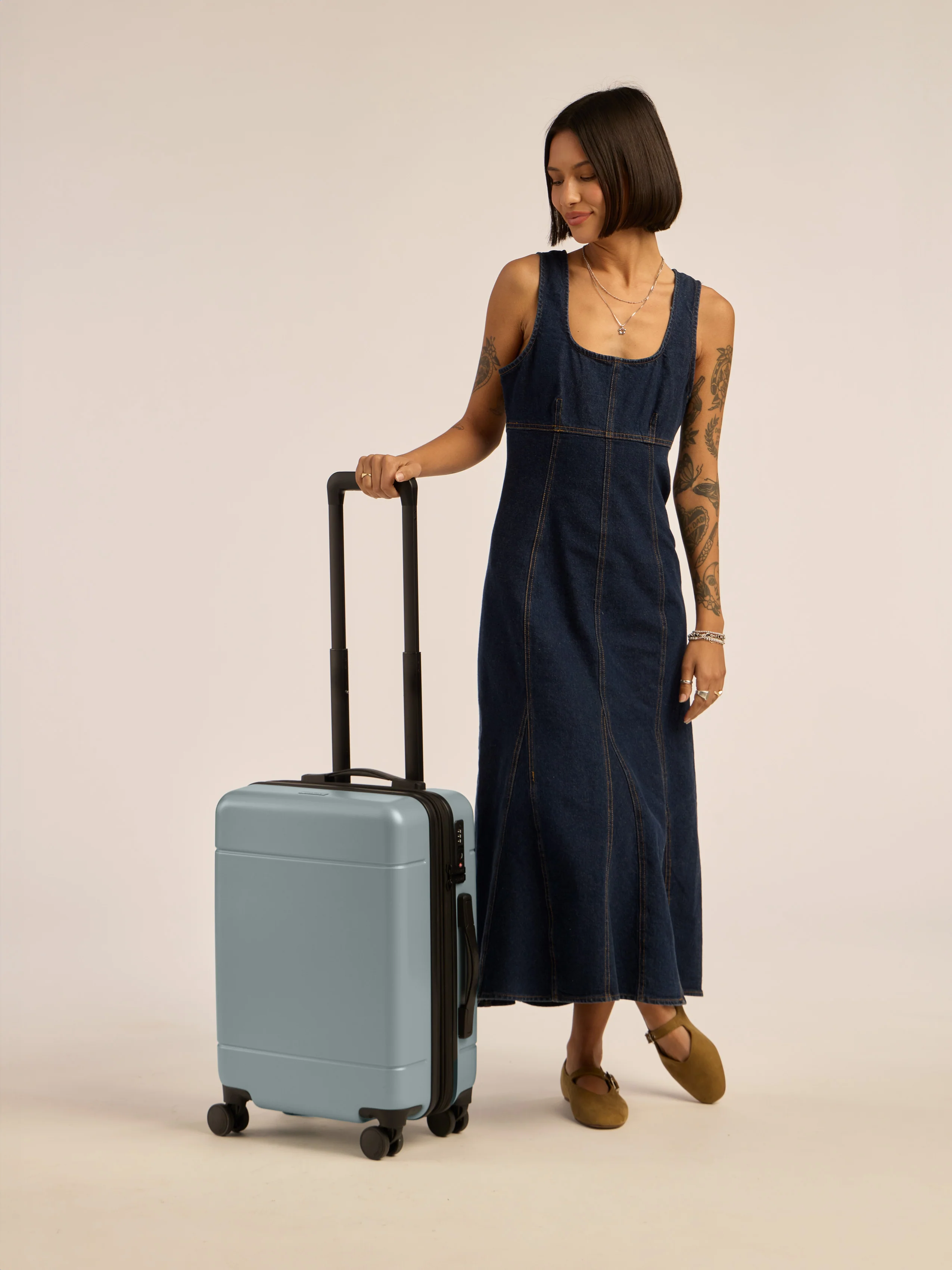Hue Carry-On Luggage - Image 76