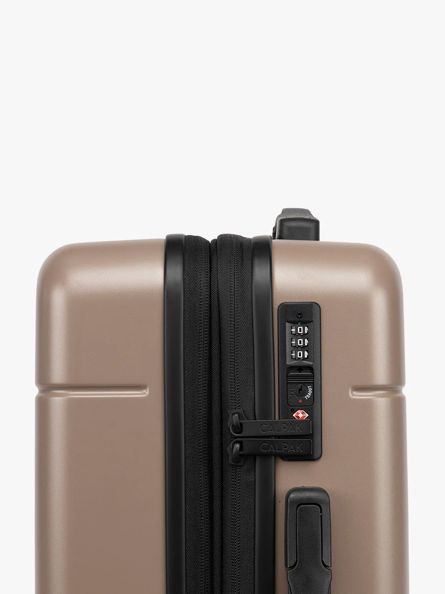 Hue Carry-On Luggage - Image 85