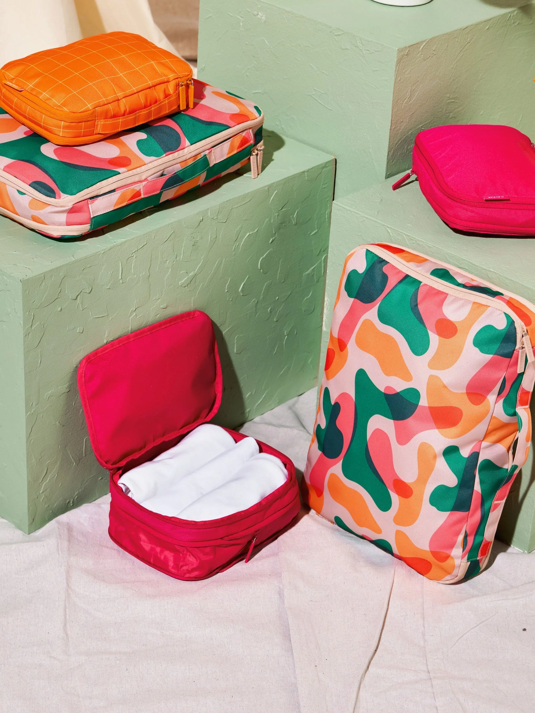 Small Compression Packing Cubes - Image 28